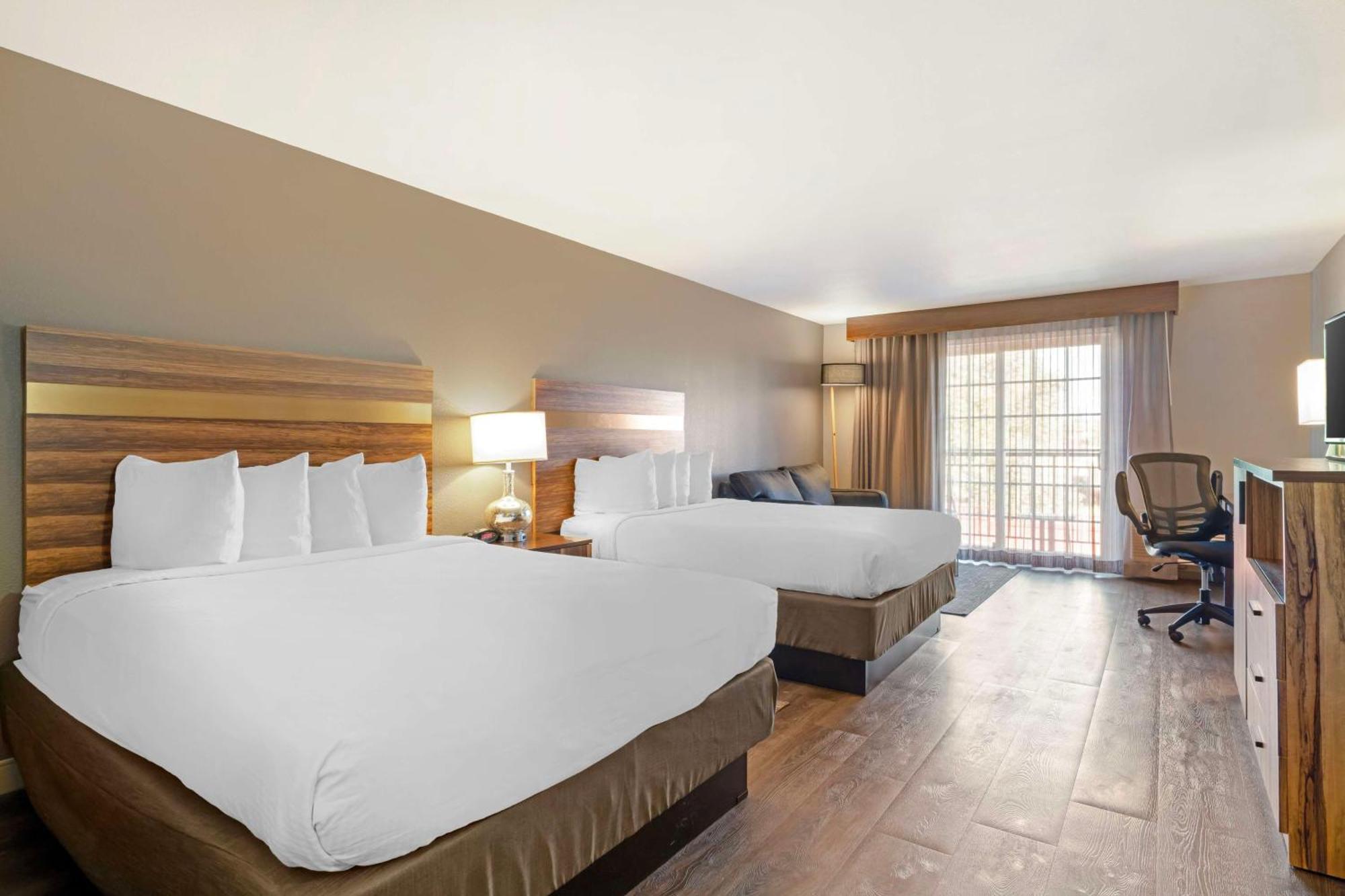 Best Western Cedar Inn & Suites Angels Camp Exterior photo